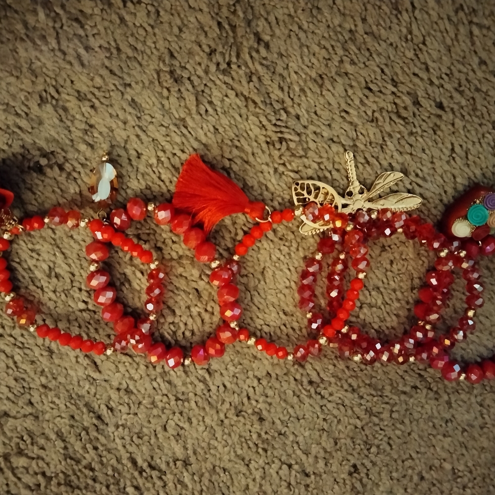 Bracelet set.